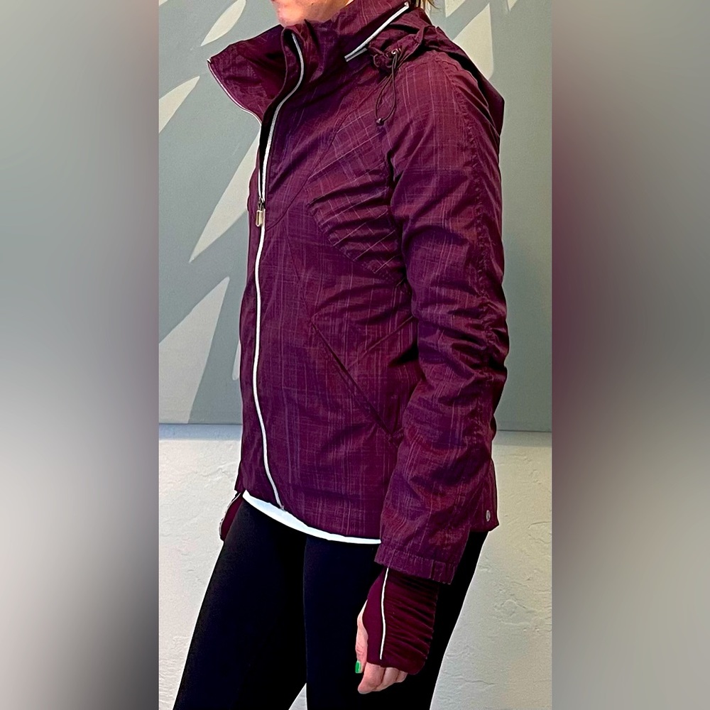 lululemon technical running jacket